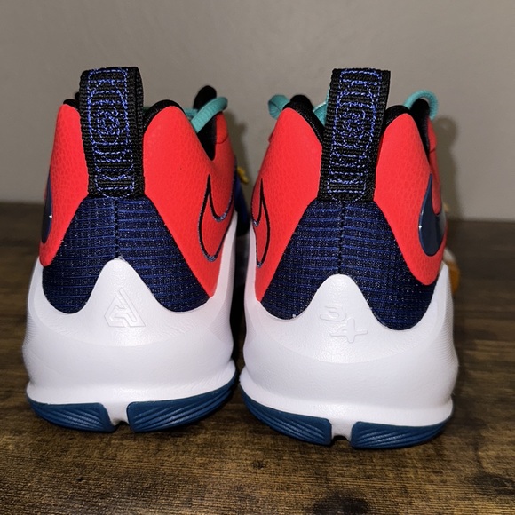 New in Box Nike Zoom Freak 3 Size 10 - Picture 4 of 7